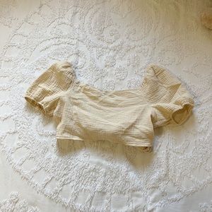 Cropped tie top